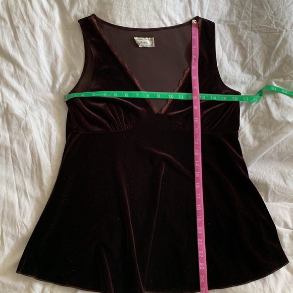Deep brown velour tank with lace trim, size large - Picture 4 of 5